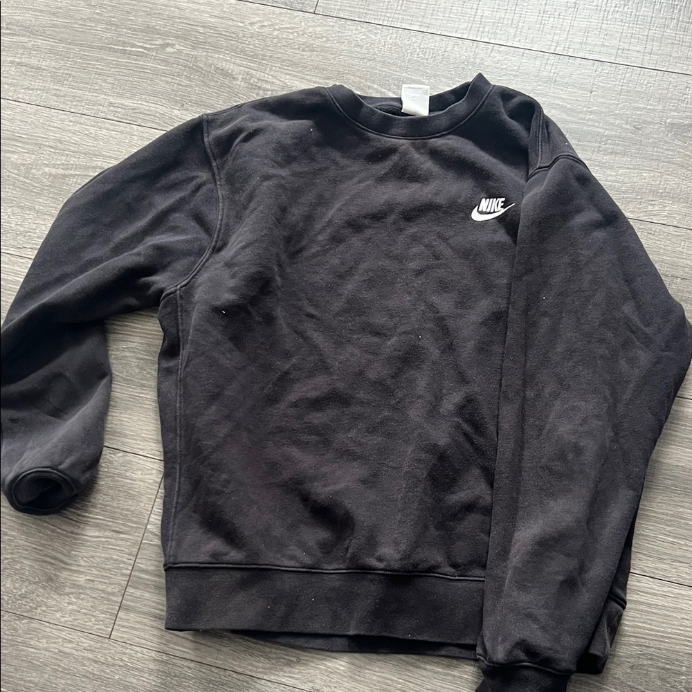 Nike Men's Classic Black Crewneck Sweater